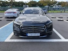 벤츠 E300 4MATIC 익스클루시브 2024년 30,400km 프리미엄 세단 다각도 실차 검증 및 수출 매입 사례 실제 거래 차량